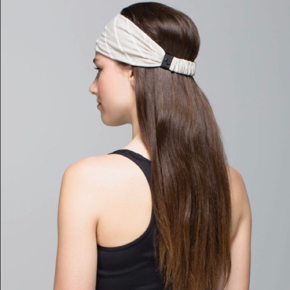 COPY - Reversible lululemon headband